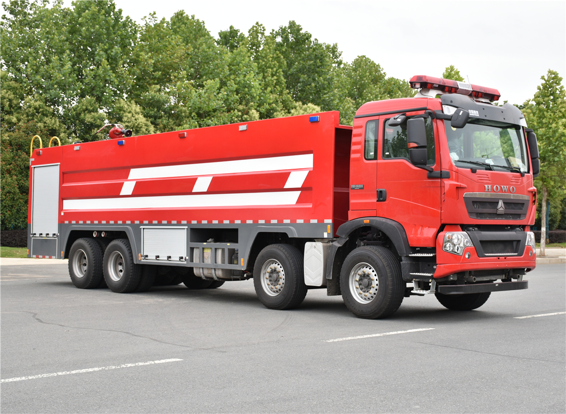 大型企業(yè)專用消防車(chē) 大型企業(yè)專用消防車(chē)